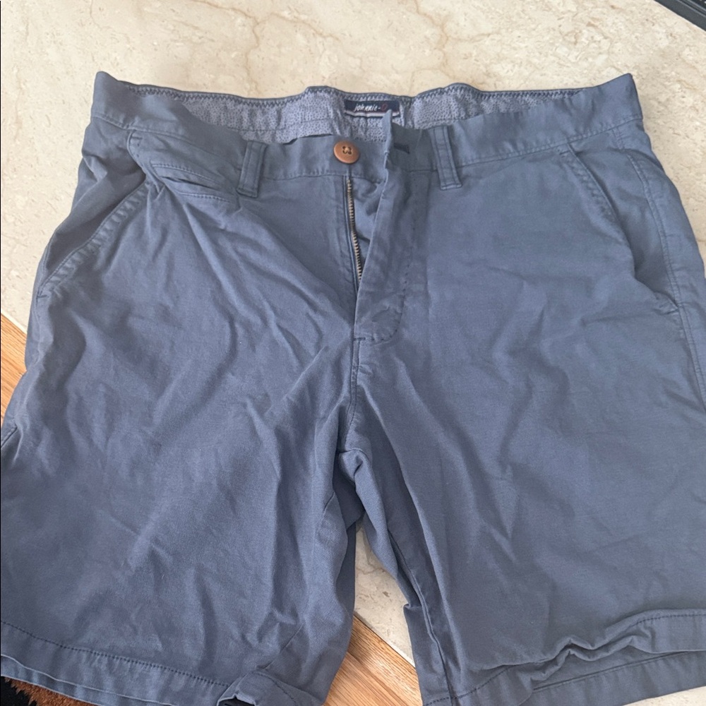 johnnie-O Men's Slate Blue Flat-Front Shorts